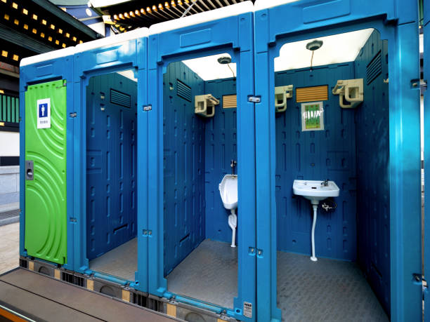 Best Portable restroom trailer rental  in Frankton, IN
